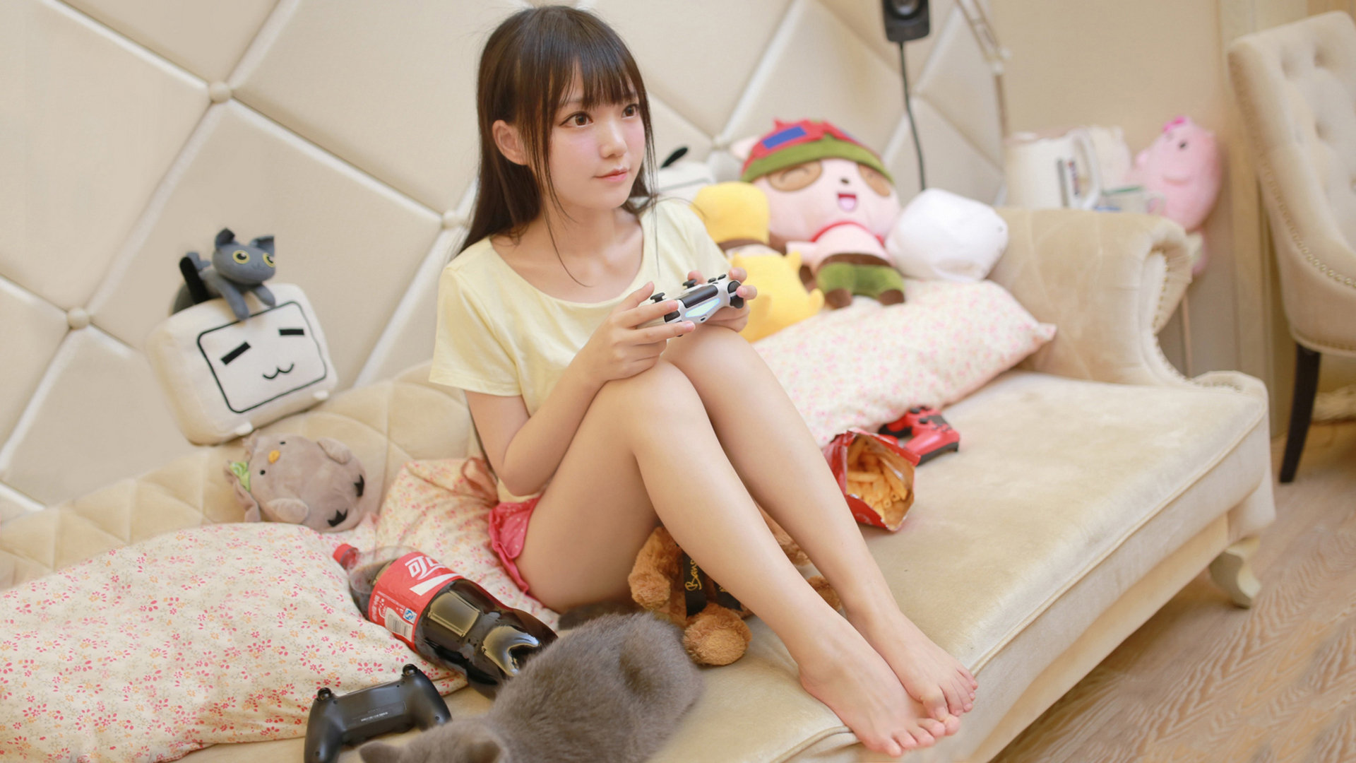 那不勒斯连续传递撕开密集阵型,那不勒斯官方