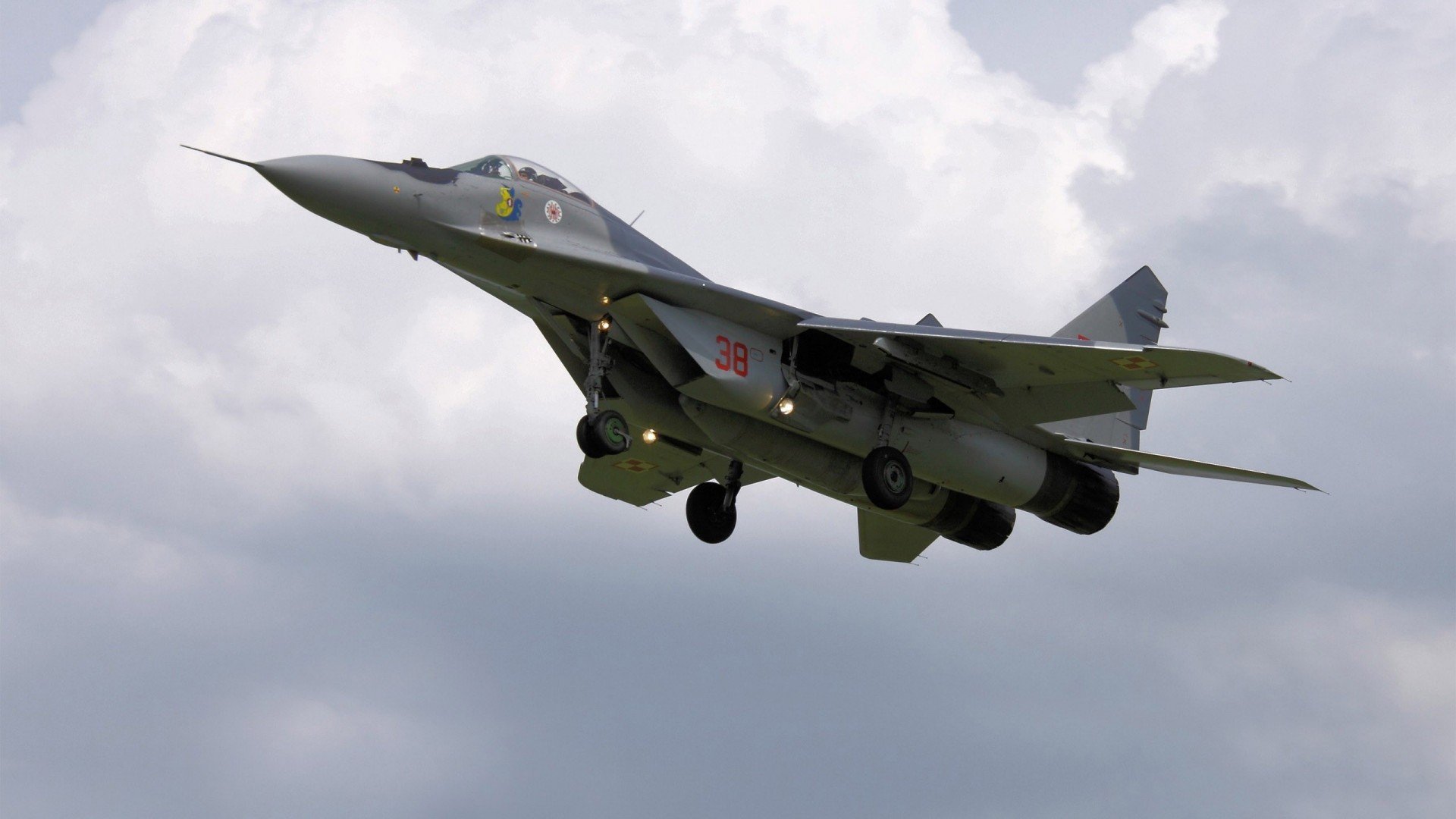 李冰洁200自决赛稳定输出赢掌声,李冰洁决赛视频