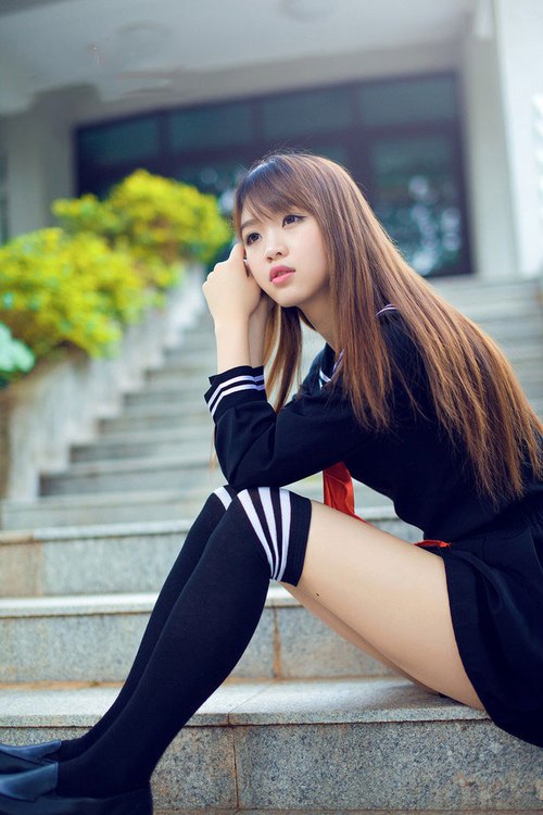 3-1大胜!勒沃库森9人应战仍取首胜,滕哈格离开成转折点,勒沃库森主帅