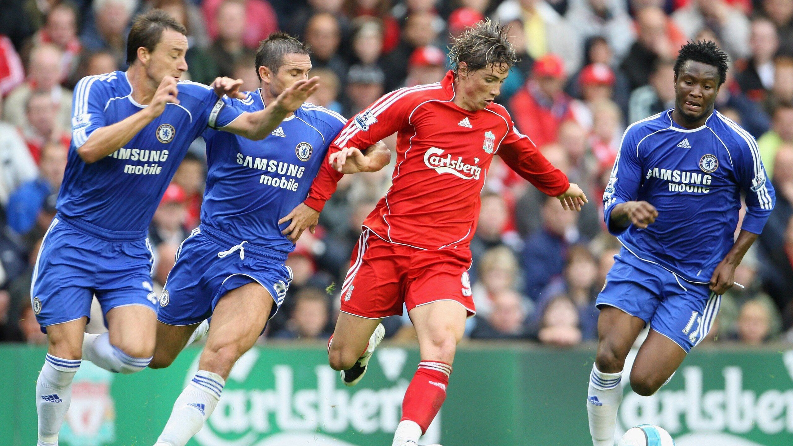 全国桨板公开赛 湖面上彩板成一道风景线